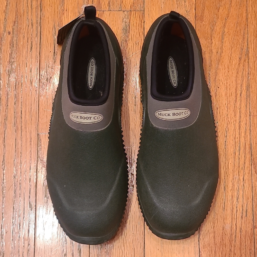 BNWT Green Muck Boot Co. Shoes In A Size 9